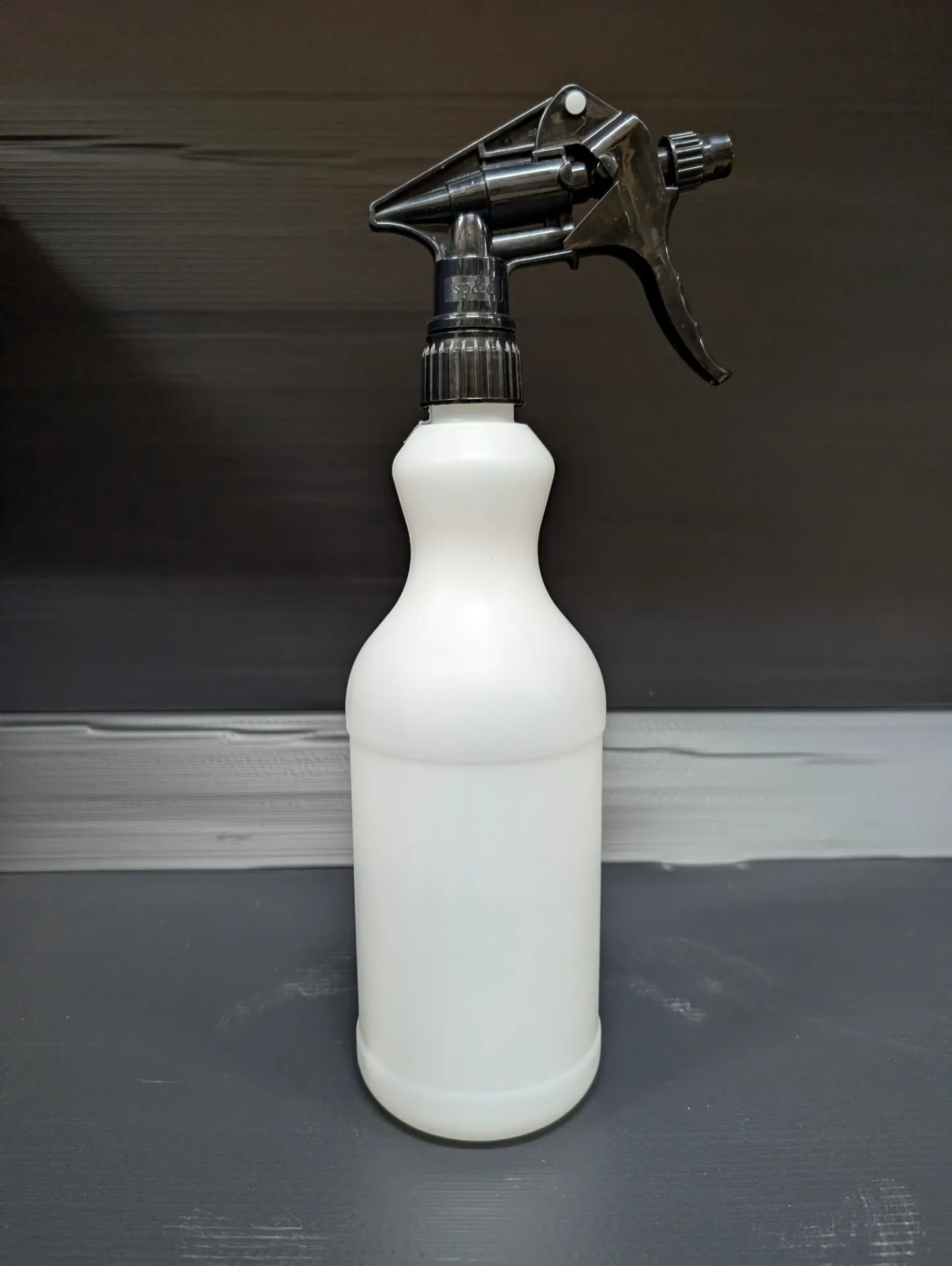 [JWSpryBtl] Johnny Wipe - Spray Bottle